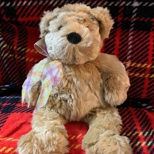 Gund teddy bear, tan, 11 inches tall.